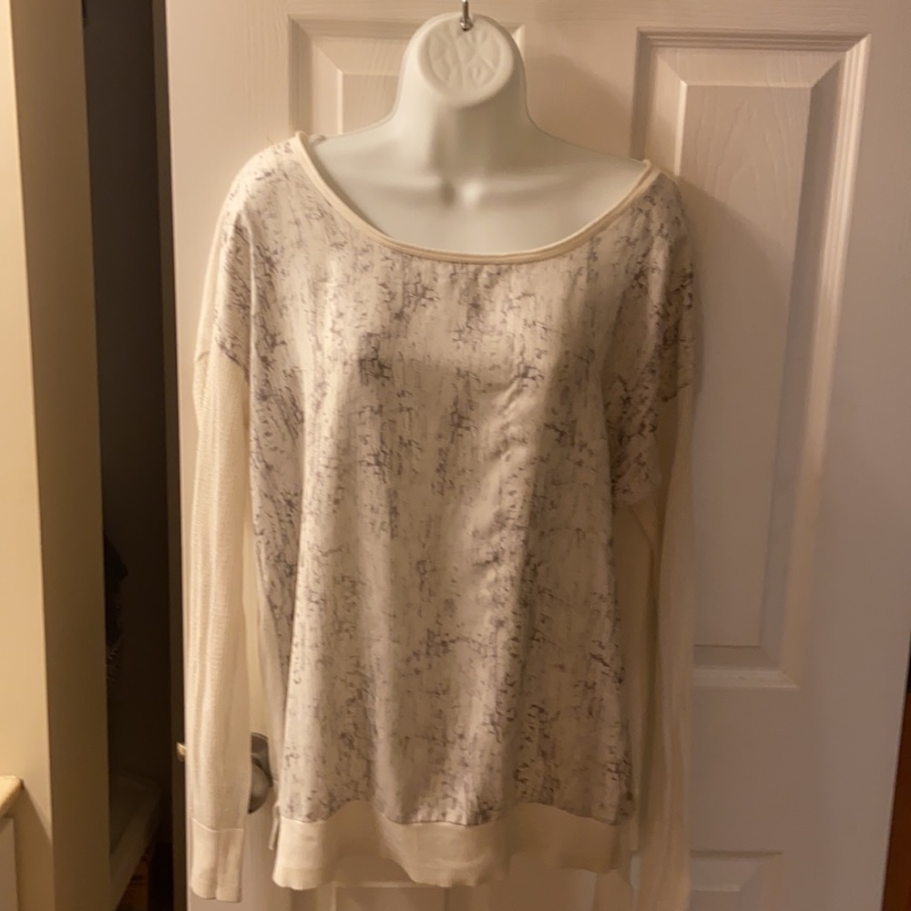 Calvin Klein Classy And Relaxed At The Same Time - image 1